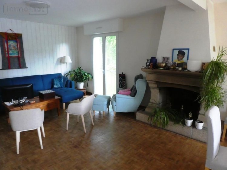 Maison a vendre Guémené-sur-Scorff 56160 Morbihan 203 m2 8 pièces 251000 euros