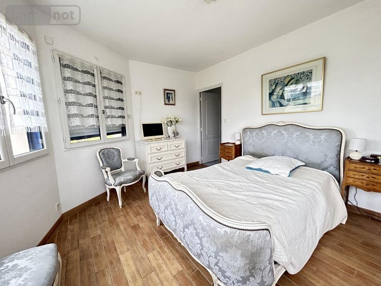 Maison a vendre Guer 56380 Morbihan 195 m2 8 pièces 322000 euros