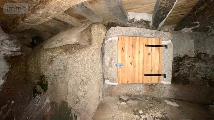 Maison a vendre Saint-Chély-d'Apcher 48200 Lozère 300 m2  60000 euros