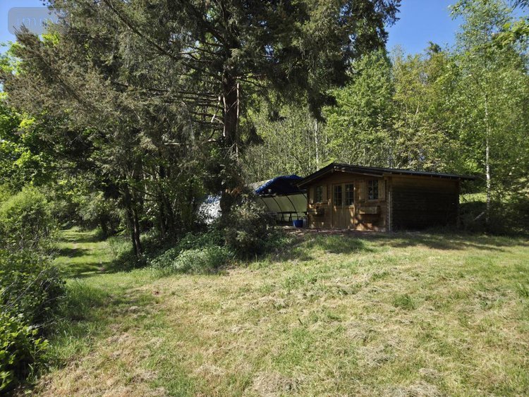 Terrains de loisirs bois etangs a vendre La Roche-Neuville 53200 Mayenne 31445 m2  95700 euros