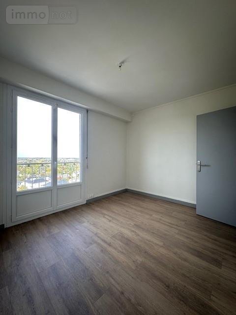 Appartement a vendre Avrillé 49240 Maine-et-Loire 96 m2 5 pièces 188640 euros