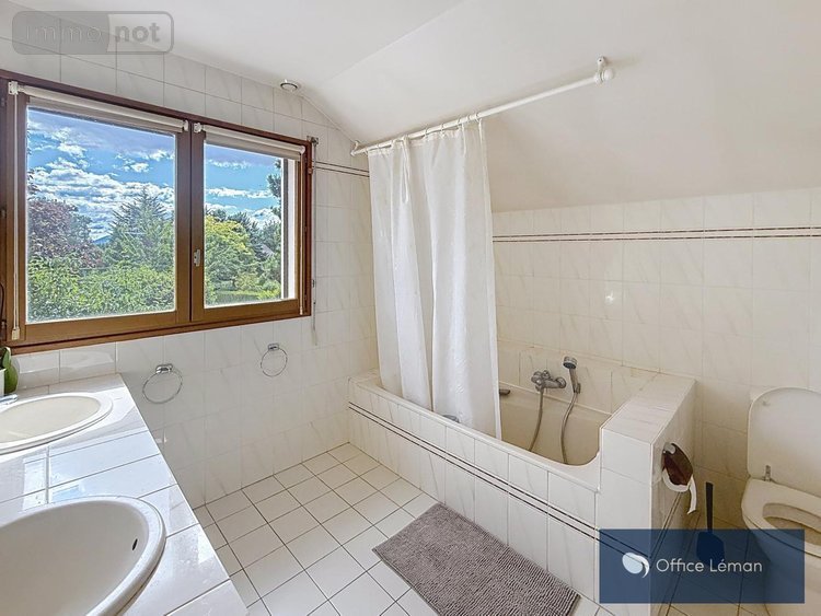 Maison a vendre Prévessin-Moëns 01280 Ain 245 m2 7 pièces 1195000 euros