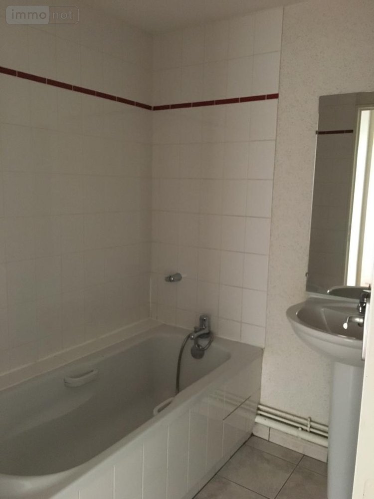 Location appartement Rennes 35000 Ille-et-Vilaine 42 m2 2 pièces 544 euros