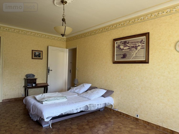 Maison a vendre Cholet 49300 Maine-et-Loire 222 m2 9 pièces 230560 euros