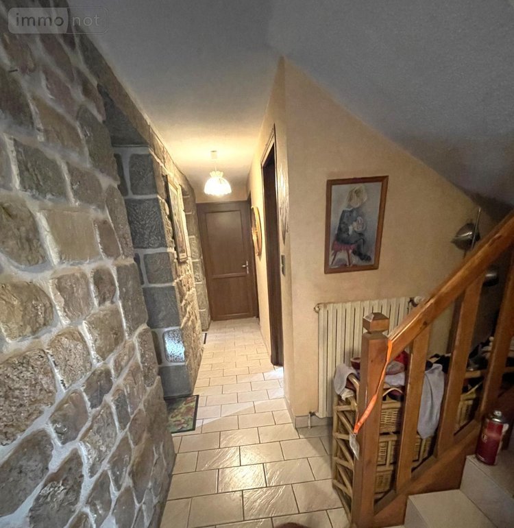 Maison a vendre Prunières 48200 Lozère 120 m2 9 pièces 245000 euros