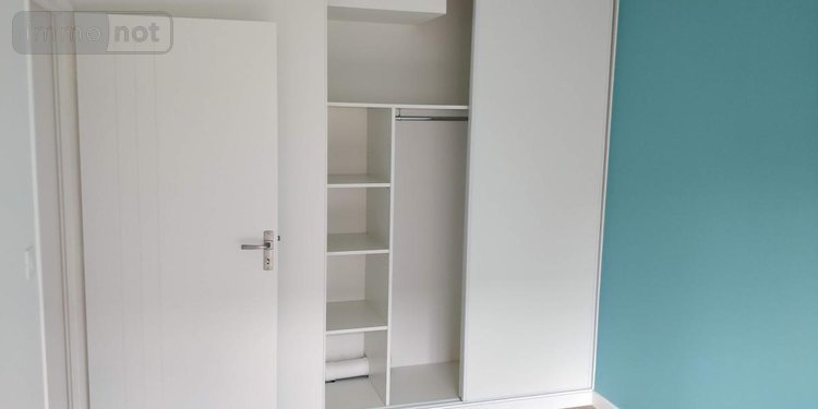 Location appartement Dol-de-Bretagne 35120 Ille-et-Vilaine 61 m2 3 pièces 780 euros