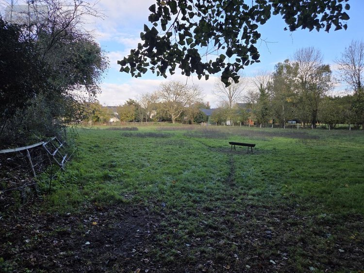 Terrain a batir a vendre Ménil 53200 Mayenne 3401 m2  37975 euros