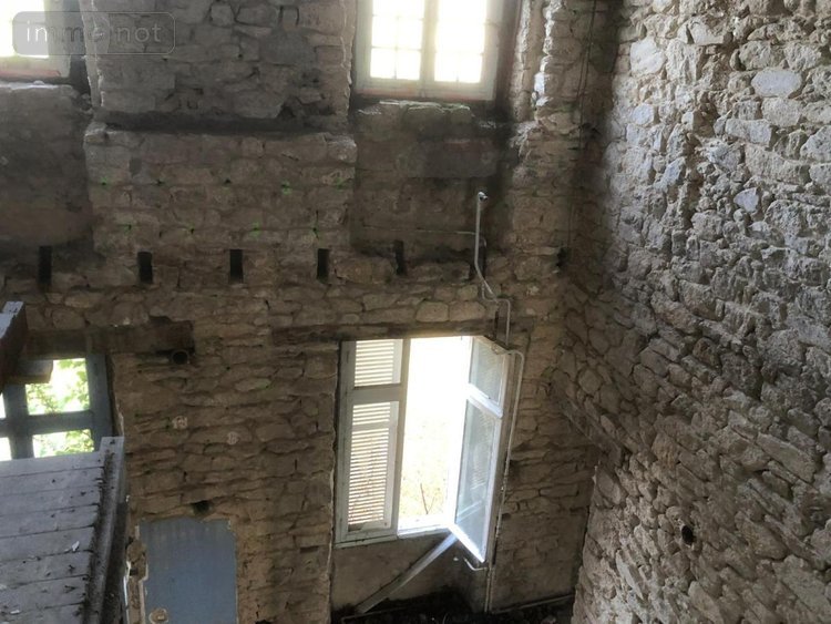 Maison a vendre Guingamp 22200 Côtes-d'Armor 469 m2 12 pièces 191040 euros