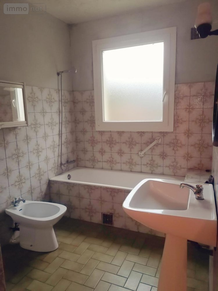 Maison a vendre Saint-Vougay 29440 Finistère 75 m2 3 pièces 88570 euros