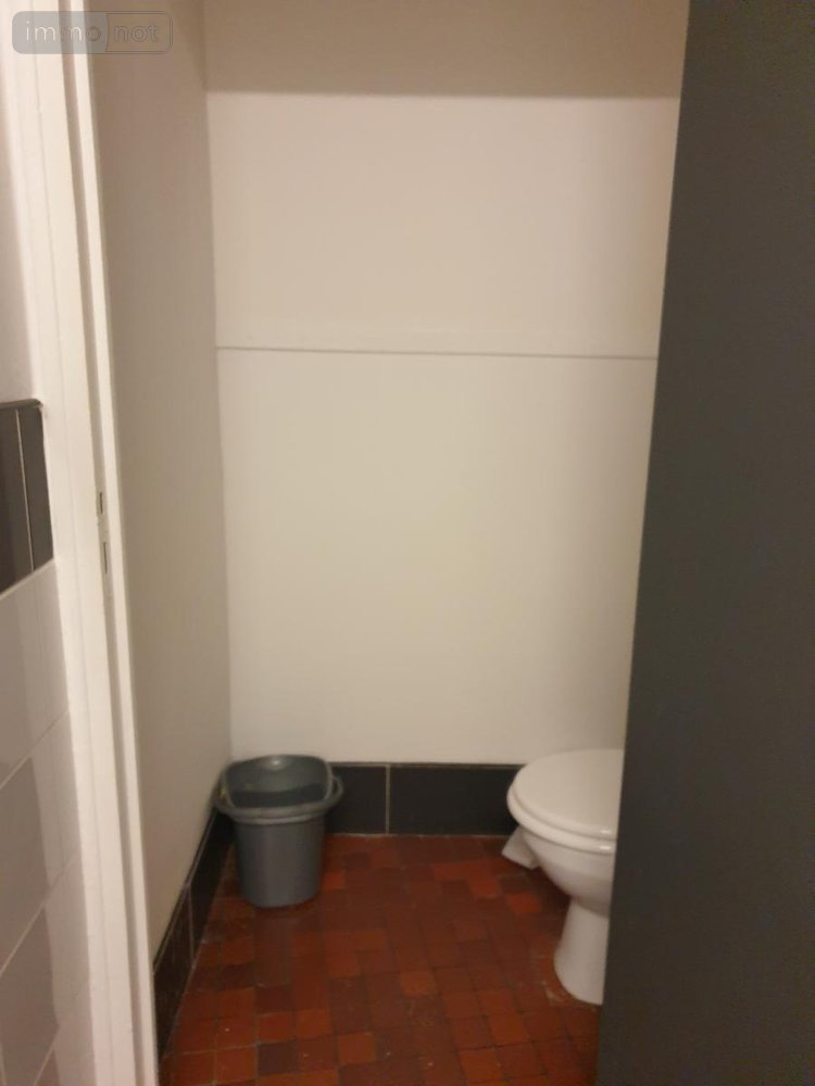 Location fonds et murs commerciaux Carvin 62220 Pas-de-Calais 54 m2  575 euros