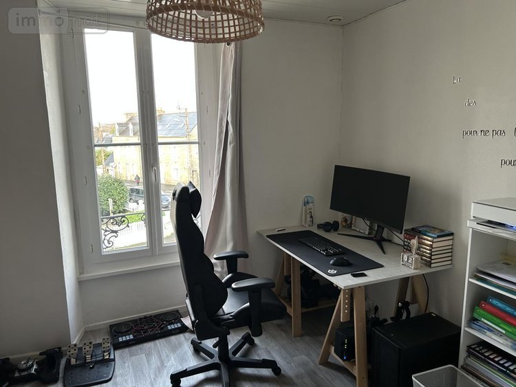 Immeuble a vendre Saint-Agathon 22200 Côtes-d'Armor 194 m2  365600 euros