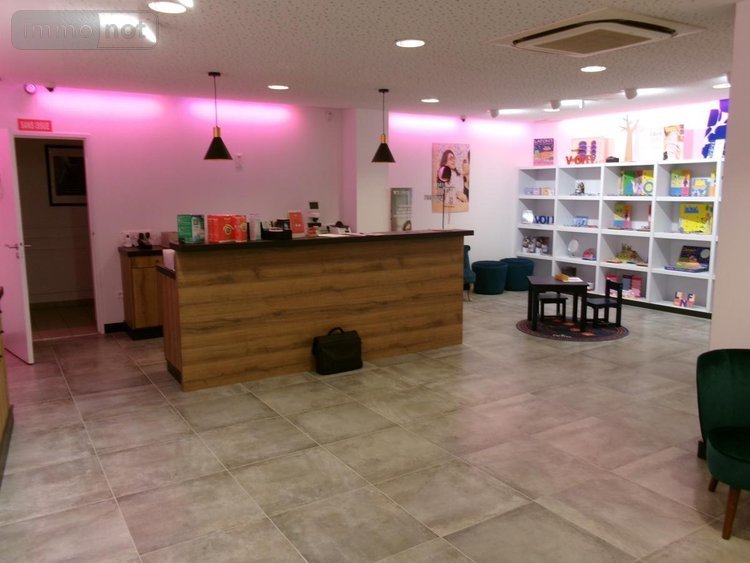 Location fonds et murs commerciaux Béthune 62400 Pas-de-Calais 196 m2  3700 euros