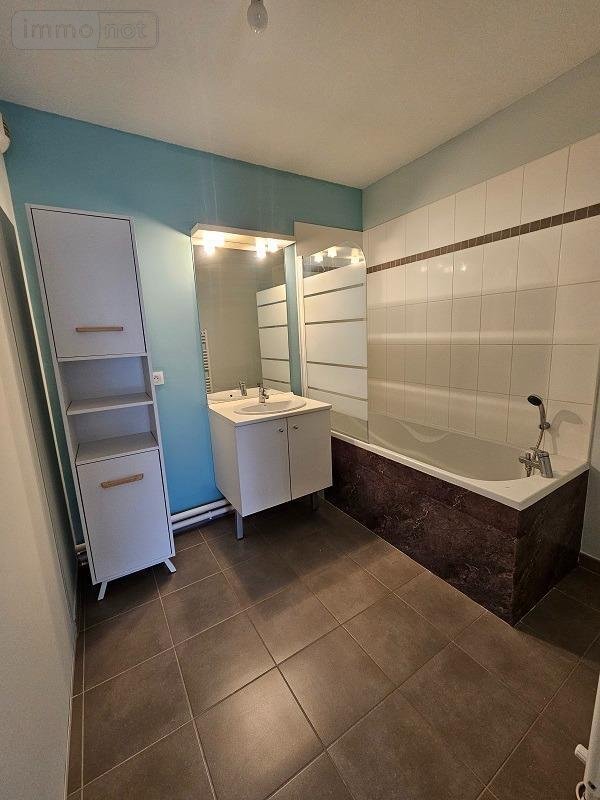 Location appartement Lille 59000 Nord 45 m2  815 euros