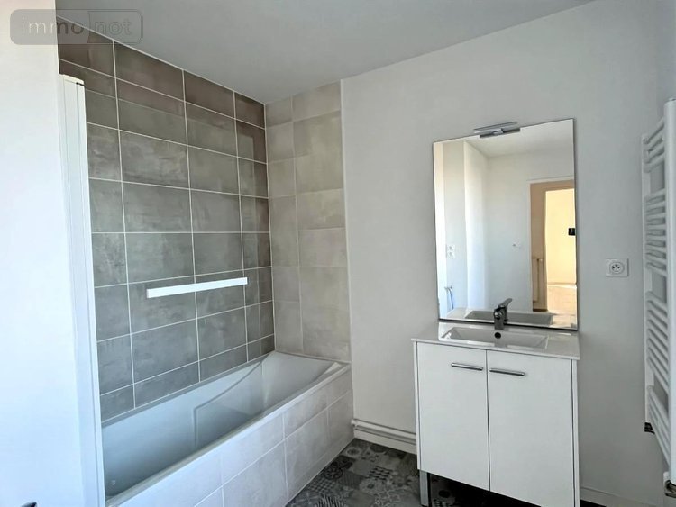 Appartement a vendre Saint-Gilles 35590 Ille-et-Vilaine 104 m2 5 pièces 342000 euros