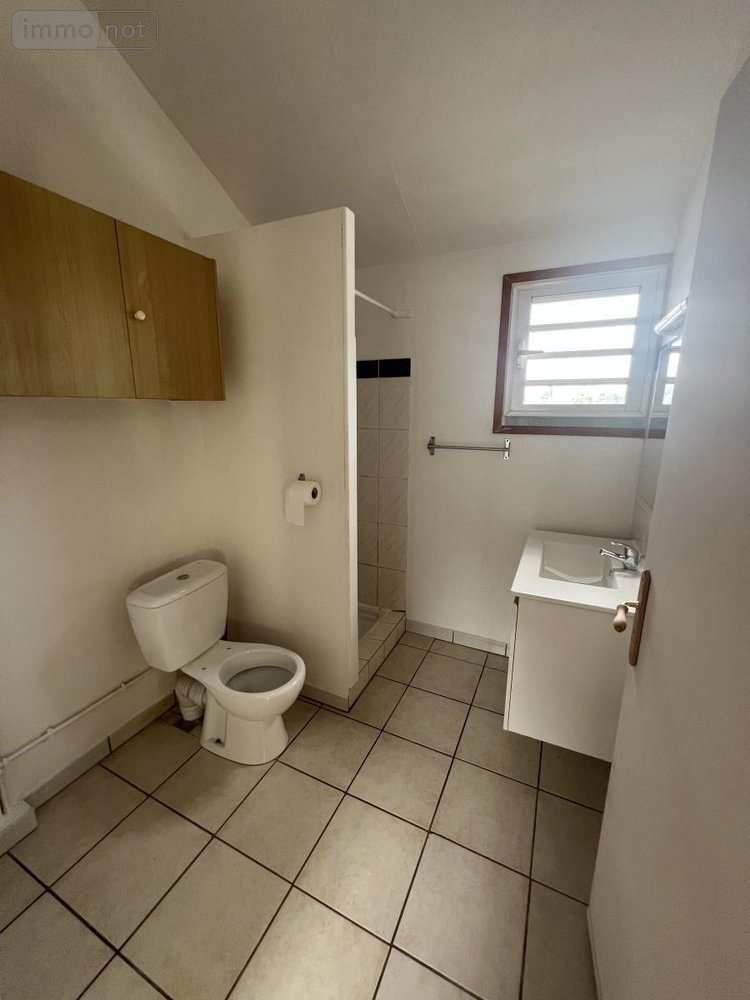 Maison a vendre Saint-Pierre 97410 Réunion 85 m2  393250 euros