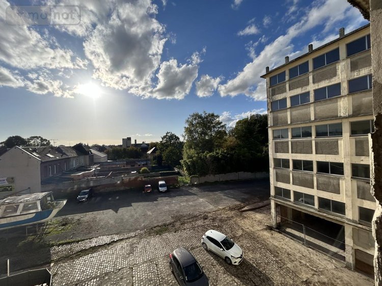 Immeuble a vendre Fouilloy 80800 Somme 2600 m2  520000 euros