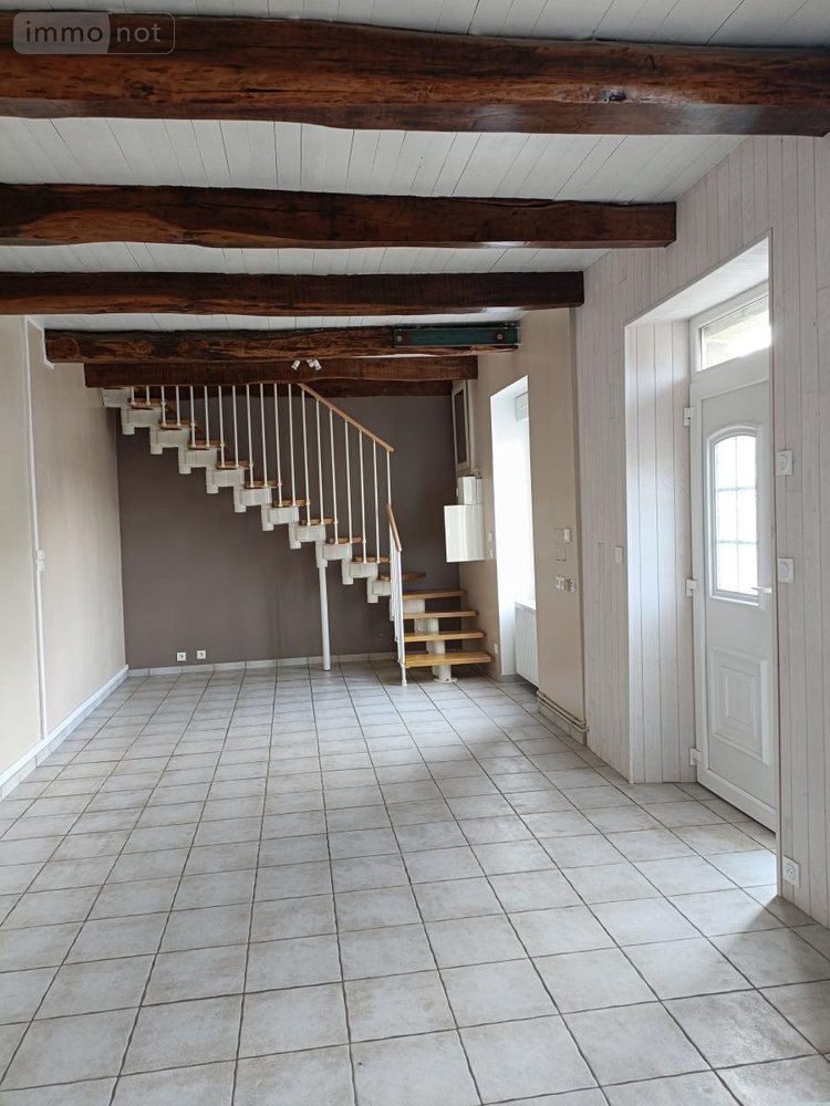 Location maison Plessala 22330 Côtes-d'Armor 77 m2  600 euros