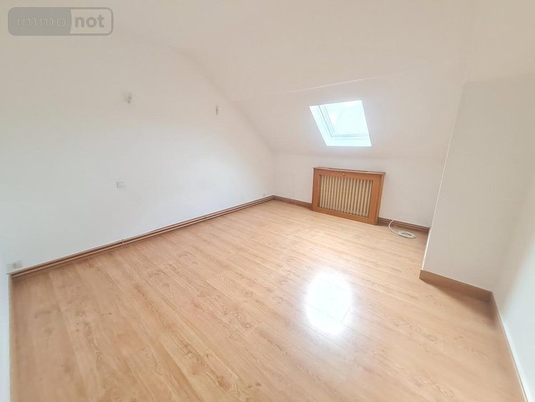 Location appartement Montoire-sur-le-Loir 41800 Loir-et-Cher 110 m2 4 pièces 650 euros