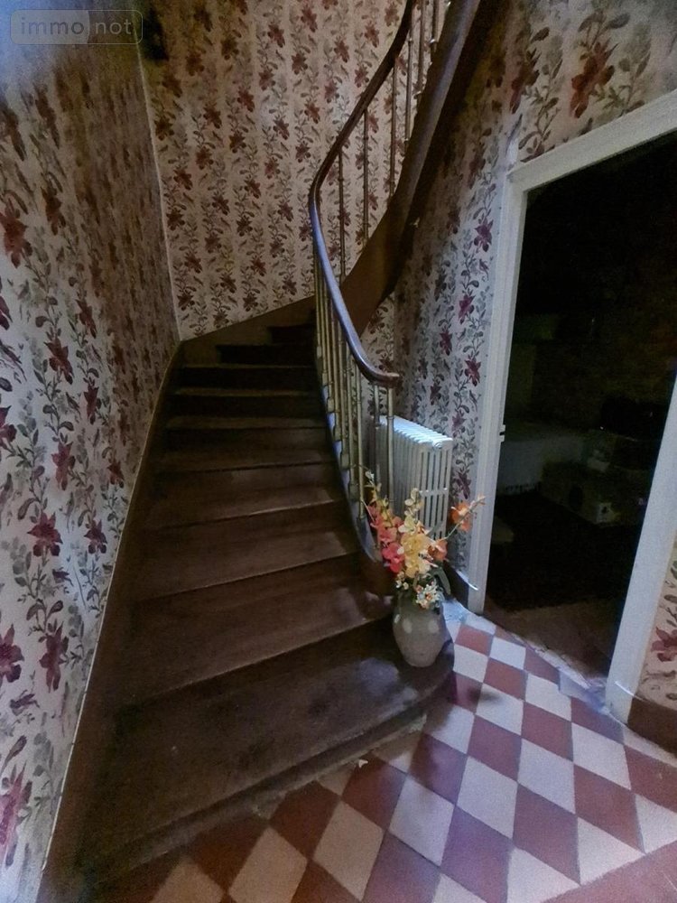 Maison a vendre Montoire-sur-le-Loir 41800 Loir-et-Cher 290 m2 9 pièces 383391 euros