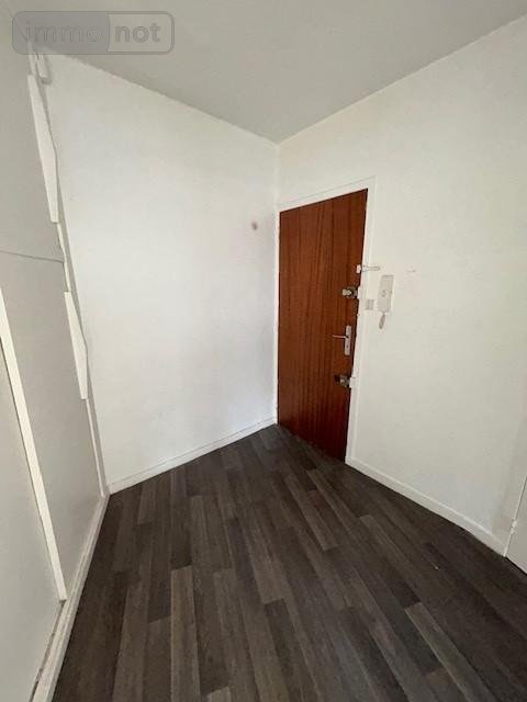 Viager appartement Clermont-Ferrand 63000 Puy-de-Dôme 43 m2 3 pièces 20000 euros