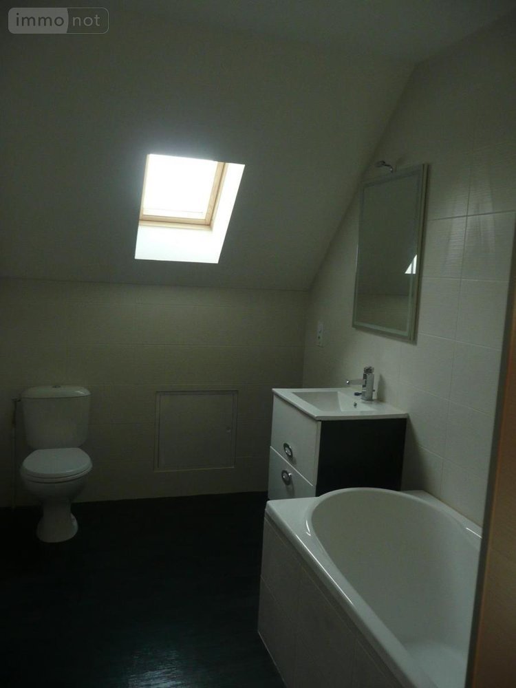 Location maison Dole 39100 Jura 98 m2 4 pièces 900 euros