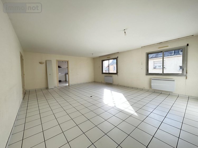 Immeuble a vendre Guer 56380 Morbihan 350 m2  493500 euros