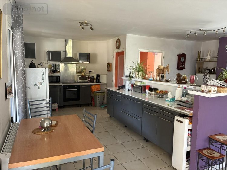 Maison a vendre Saint-Affrique 12400 Aveyron 259 m2 8 pièces 240000 euros