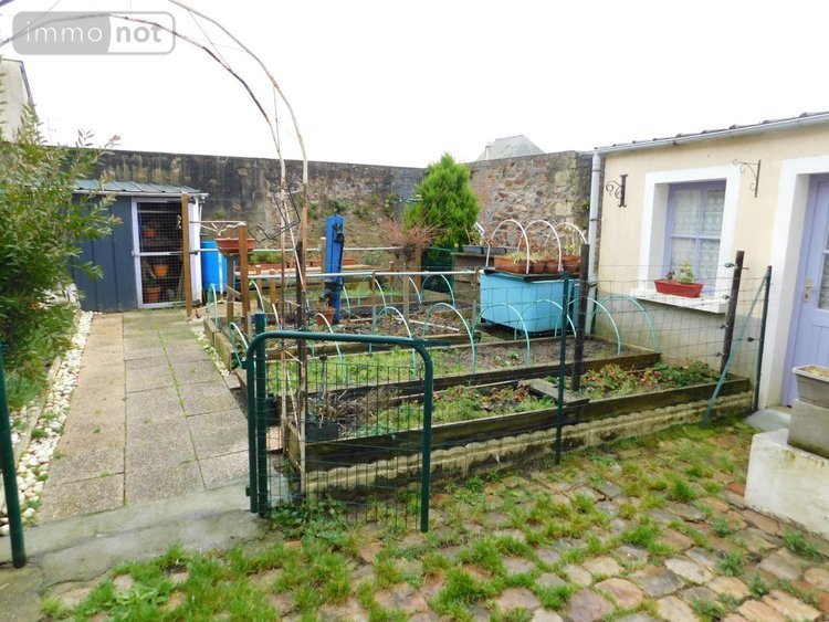 Maison a vendre Les Hauts-d'Anjou 49330 Maine-et-Loire 167 m2 6 pièces 156750 euros