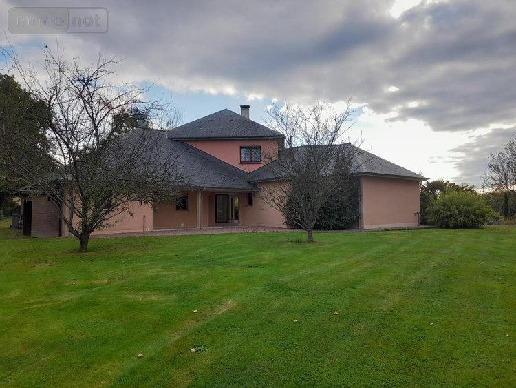 Maison a vendre Saint-Charles-la-Forêt 53170 Mayenne 188 m2  347800 euros