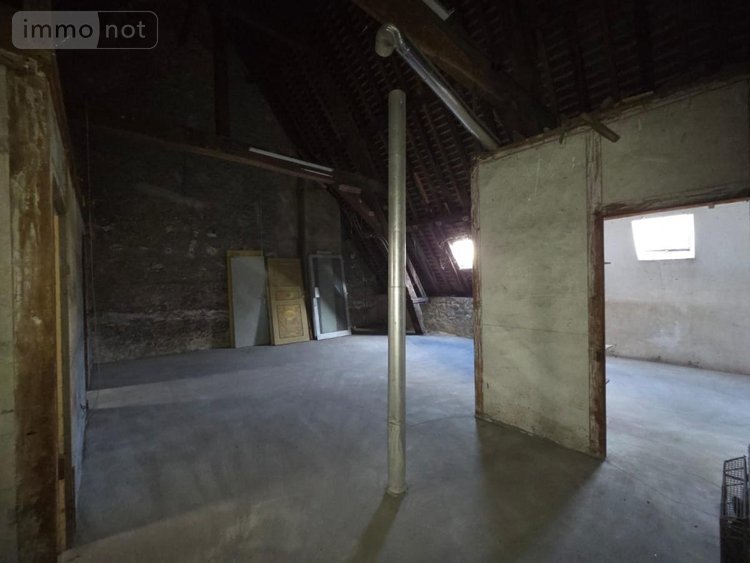 Fonds et murs commerciaux a vendre Montargis 45200 Loiret 336 m2  329600 euros