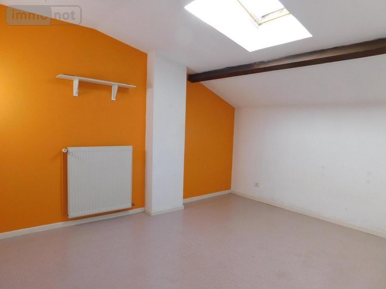 Appartement a vendre Poncin 01450 Ain 106 m2 4 pièces 59000 euros