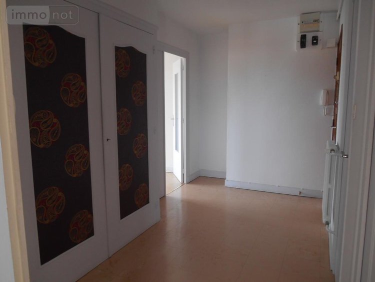 Location appartement Bourg-en-Bresse 01000 Ain 62 m2  805 euros