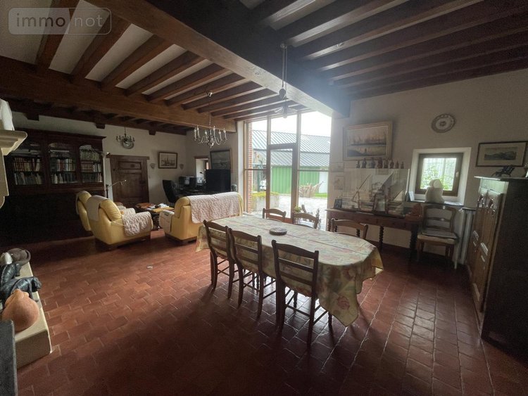 Maison a vendre La Baconnière 53240 Mayenne 190 m2  335360 euros