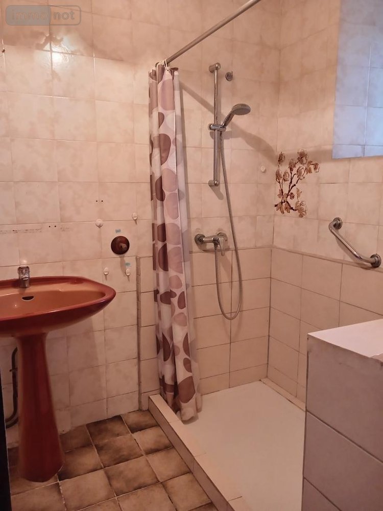 Maison a vendre Saint-Hilaire-du-Harcouët 50600 Manche 127 m2 4 pièces 144032 euros