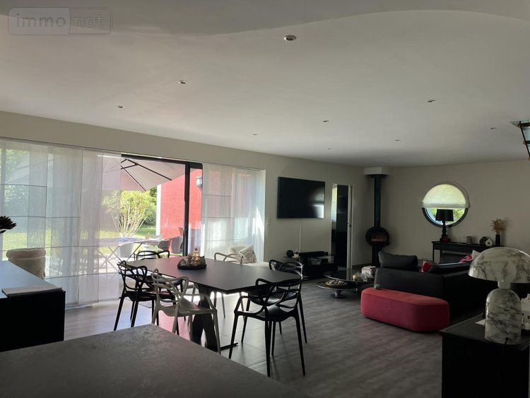 Maison a vendre Bonchamp-lès-Laval 53960 Mayenne 204 m2 8 pièces 696600 euros