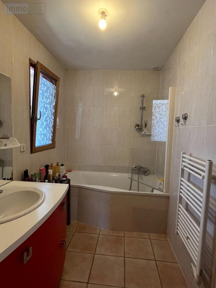 Location maison Évron 53600 Mayenne 89 m2 4 pièces 720 euros