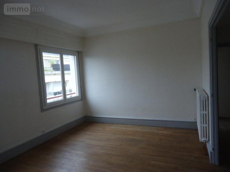 Immeuble a vendre Lorient 56100 Morbihan 139 m2  933840 euros