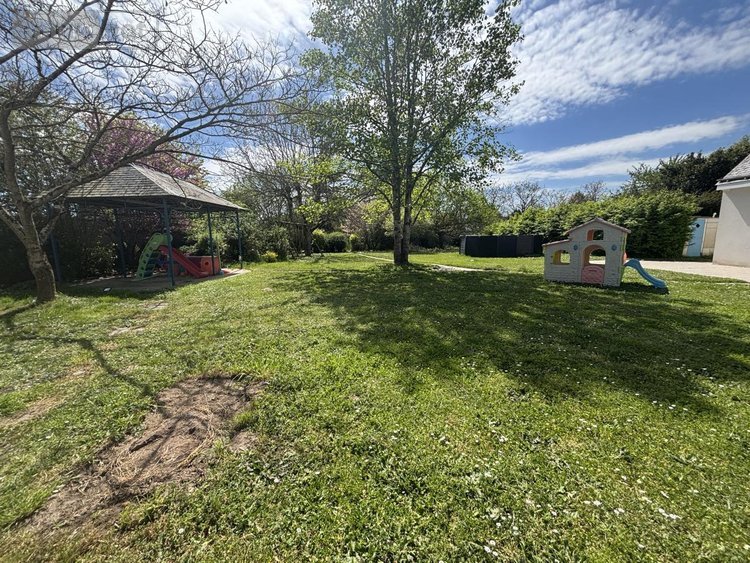 Maison a vendre Mazé Milon 49630 Maine-et-Loire 185 m2 9 pièces 341550 euros