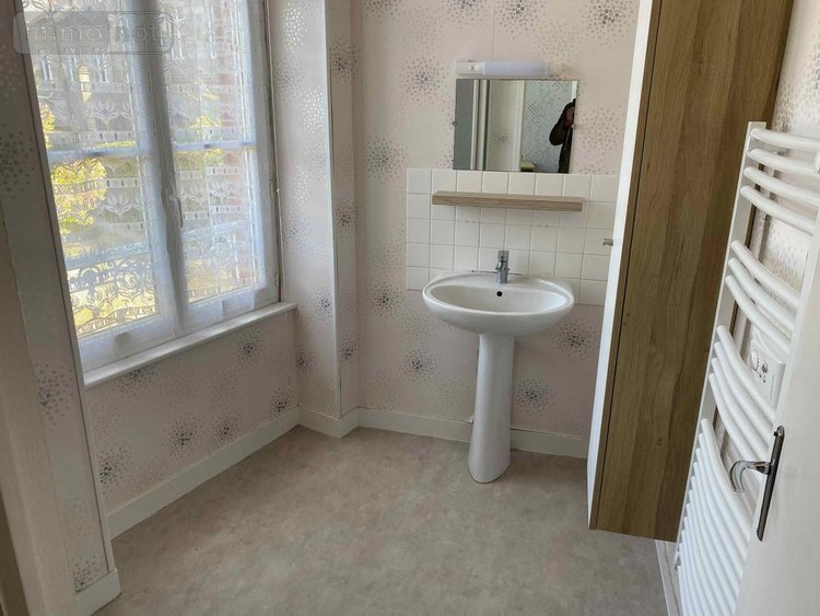 Immeuble a vendre Saint-Georges-des-Groseillers 61100 Orne 500 m2  490000 euros