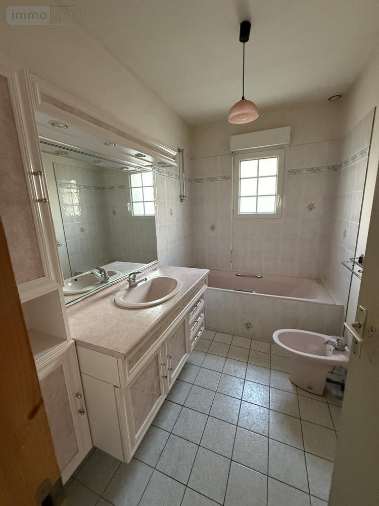 Maison a vendre Brécey 50370 Manche 143 m2 6 pièces 185350 euros