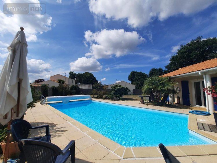 Maison a vendre Challans 85300 Vendée 214 m2 7 pièces 499720 euros