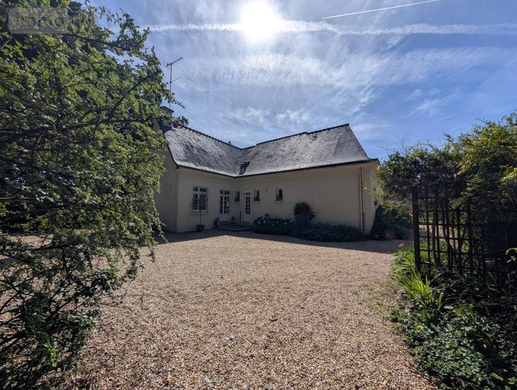 Maison a vendre Pommerit-le-Vicomte 22200 Côtes-d'Armor 180 m2 9 pièces 351750 euros