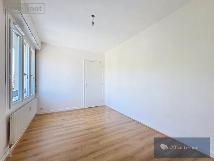 Appartement a vendre Ferney-Voltaire 01210 Ain 53 m2 2 pièces 295000 euros
