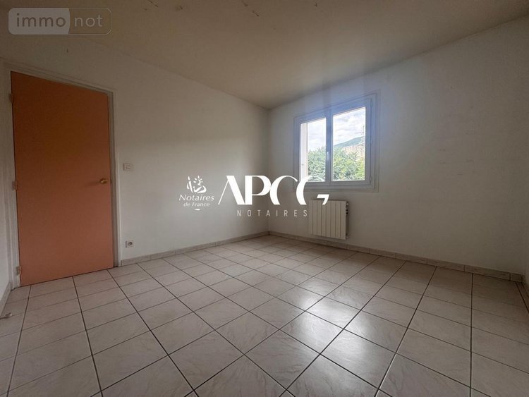 Appartement a vendre Nyons 26110 Drôme 65 m2 3 pièces 149000 euros