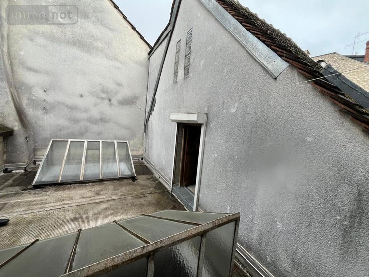 Immeuble a vendre Montargis 45200 Loiret 157 m2  194400 euros