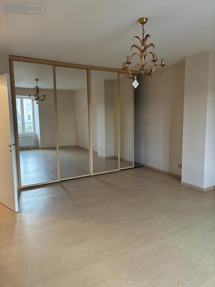 Appartement a vendre Saint-Affrique 12400 Aveyron 198 m2 6 pièces 238000 euros