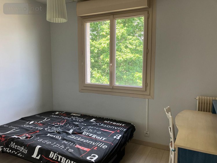 Location appartement Rennes 35000 Ille-et-Vilaine 76 m2 3 pièces 951 euros