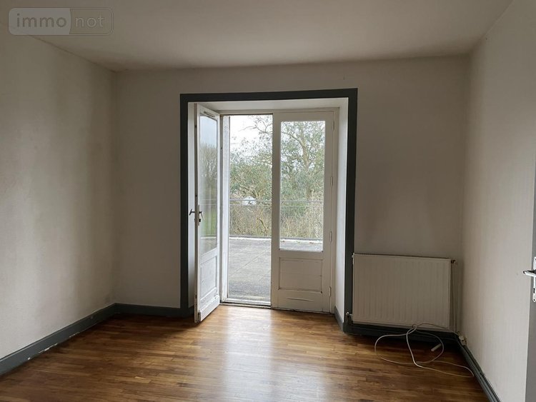 Maison a vendre Saint-Caradec 22600 Côtes-d'Armor 117 m2 5 pièces 136000 euros