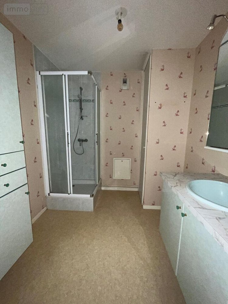 Location appartement Betton 35830 Ille-et-Vilaine 89 m2 3 pièces 827 euros