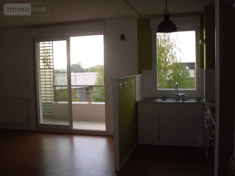 Location appartement Rennes 35000 Ille-et-Vilaine 63 m2 3 pièces 900 euros